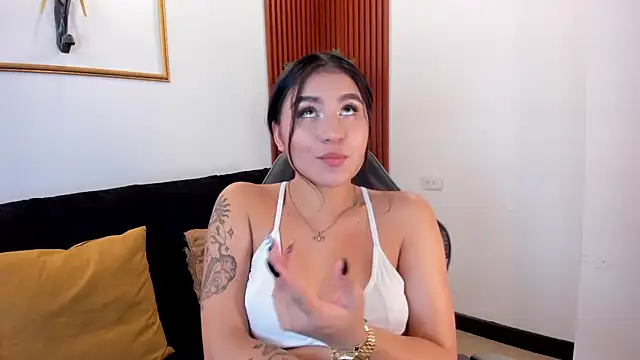 Snapshot of Zayda_1 chatting on 10-09-25, 07:23 Zayda 1 online show from 10-09-25, 07:23