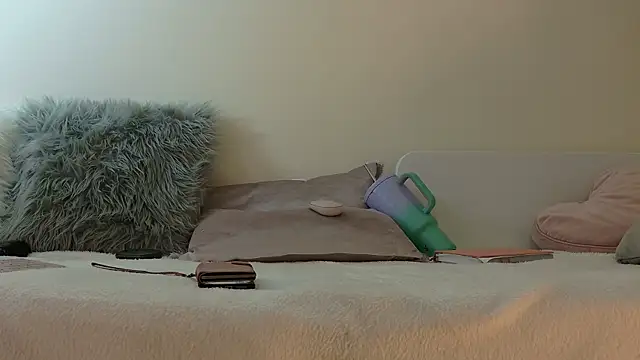 KatBigBum online show from 12-30-24, 05:02