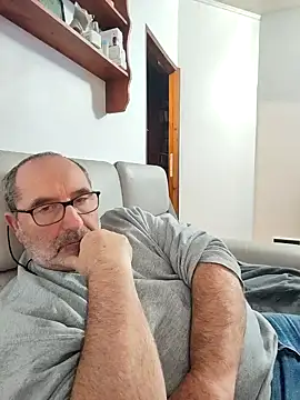 gillou1234 online show from 11-11-25, 06:08