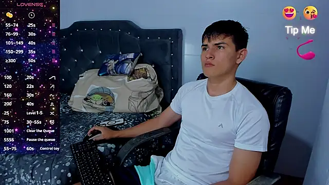 Jacobb Lee online show from 10-04-25, 09:02