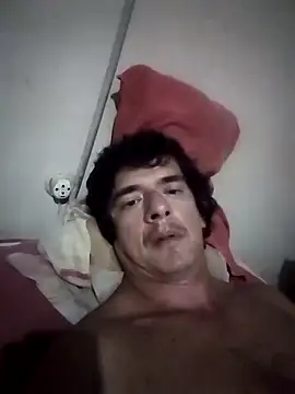 Snapshot of Marobronco chatting on 02-22-25, 03:01 Marobronco online show from 02-22-25, 03:01