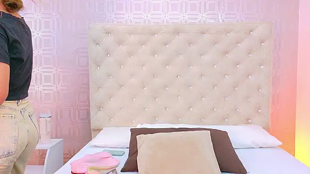 Sara Desire online show from 02-28-26, 12:28