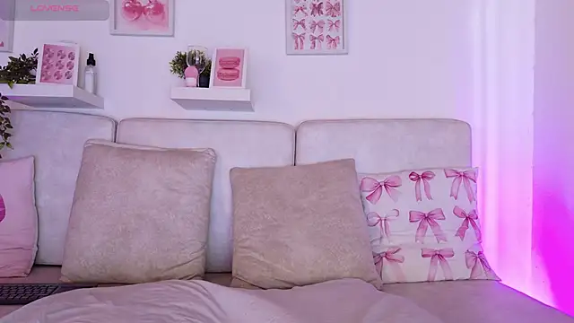 Malka Burning online show from 02-15-26, 06:04