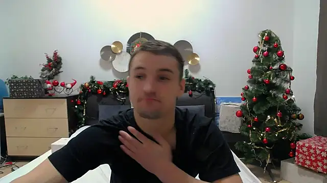 Snapshot of TImLids chatting on 12-23-24, 01:13 TImLids online show from 12-23-24, 01:13