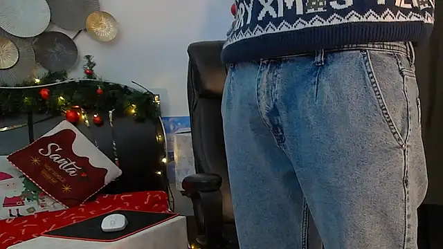 Snapshot of TImLids chatting on 12-28-24, 04:41 TImLids online show from 12-28-24, 04:41