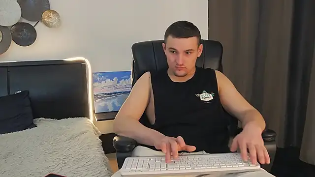 Snapshot of TImLids chatting on 01-06-25, 02:14 TImLids online show from 01-06-25, 02:14