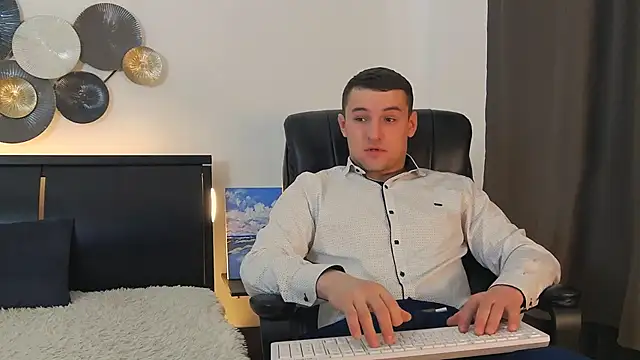 Snapshot of TImLids chatting on 01-12-25, 07:32 TImLids online show from 01-12-25, 07:32