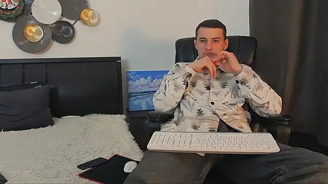 Snapshot of TImLids chatting on 01-13-25, 03:26 TImLids online show from 01-13-25, 03:26