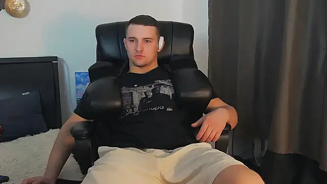 Snapshot of TImLids chatting on 01-30-25, 08:43 TImLids online show from 01-30-25, 08:43