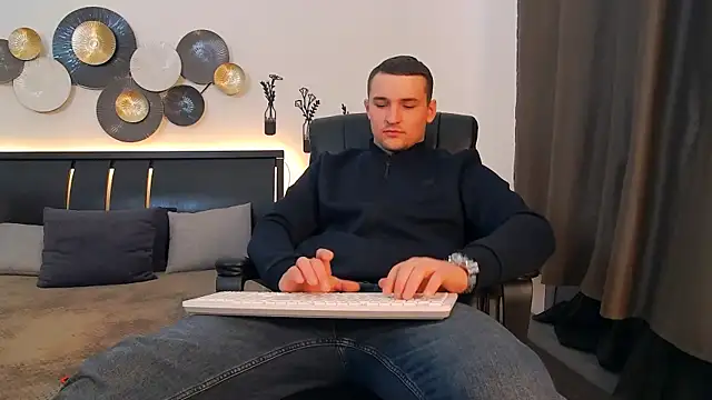 Snapshot of TImLids chatting on 03-05-25, 01:39 TImLids online show from 03-05-25, 01:39