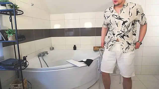 Snapshot of TImLids chatting on 03-06-25, 07:25 TImLids online show from 03-06-25, 07:25