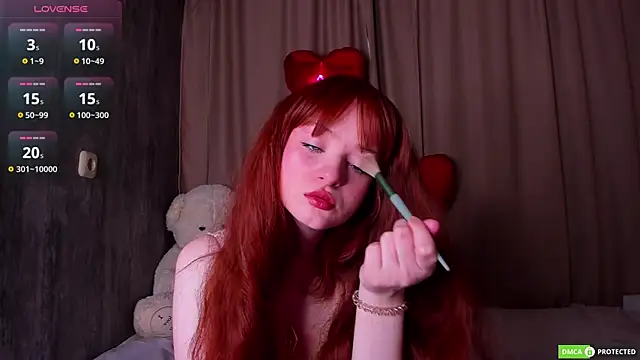 Snapshot of BridgetDay chatting on 02-21-25, 04:07 BridgetDay online show from 02-21-25, 04:07