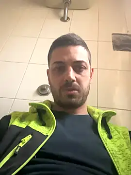 iltoscano95 online show from 11-22-25, 01:10