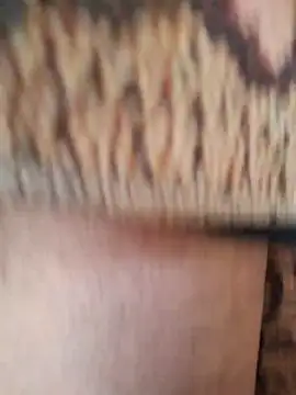 Snapshot of yersonx chatting on 10-27-25, 04:55 yersonx online show from 10-27-25, 04:55