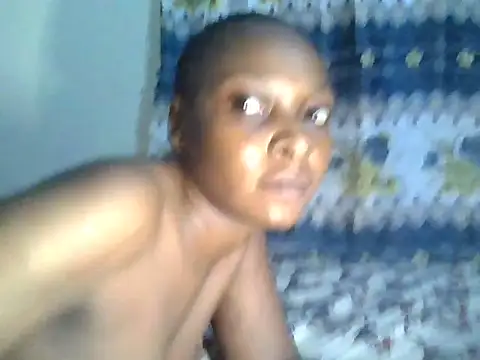 Snapshot of Midnight_Clique_ chatting on 12-04-25, 04:27 Midnight Clique online show from 12-04-25, 04:27