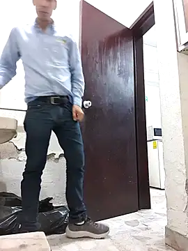 Snapshot of josehot151515 chatting on 12-02-24, 07:49 josehot151515 online show from 12-02-24, 07:49