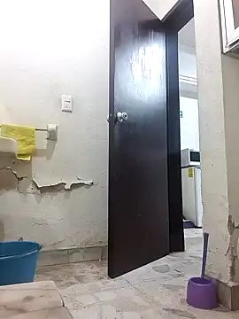 Snapshot of josehot151515 chatting on 12-16-24, 06:49 josehot151515 online show from 12-16-24, 06:49