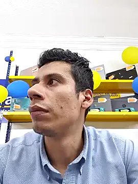 Snapshot of josehot151515 chatting on 12-19-24, 12:13 josehot151515 online show from 12-19-24, 12:13