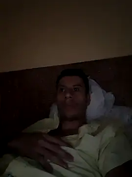 Snapshot of josehot151515 chatting on 12-22-24, 07:11 josehot151515 online show from 12-22-24, 07:11