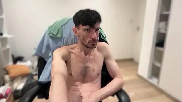 nicolaaaaas online show from 11-24-25, 07:19