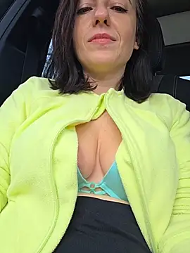 Snapshot of lovewildguy1 chatting on 12-01-25, 08:52 lovewildguy1 online show from 12-01-25, 08:52