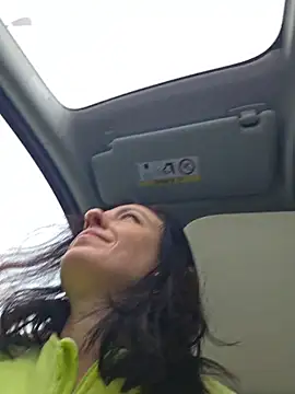 Snapshot of lovewildguy1 chatting on 12-17-25, 07:47 lovewildguy1 online show from 12-17-25, 07:47