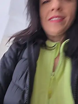 Snapshot of lovewildguy1 chatting on 03-18-26, 08:39 lovewildguy1 online show from 03-18-26, 08:39