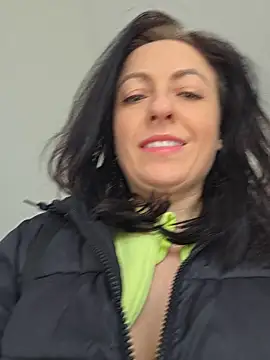 Snapshot of lovewildguy1 chatting on 03-19-26, 07:23 lovewildguy1 online show from 03-19-26, 07:23