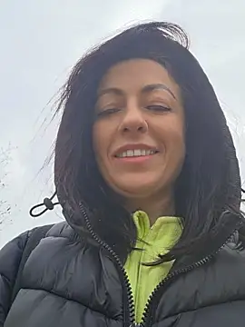 Snapshot of lovewildguy1 chatting on 04-03-26, 06:44 lovewildguy1 online show from 04-03-26, 06:44