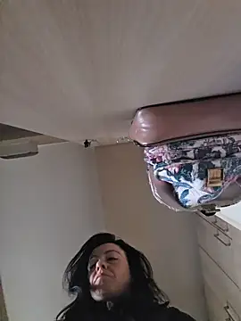 Snapshot of lovewildguy1 chatting on 04-09-26, 07:03 lovewildguy1 online show from 04-09-26, 07:03