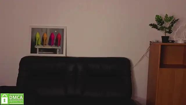 annakillianox online show from 12-21-25, 06:31