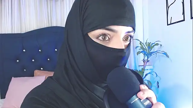 Uzra hayed online show from 11-21-25, 08:18