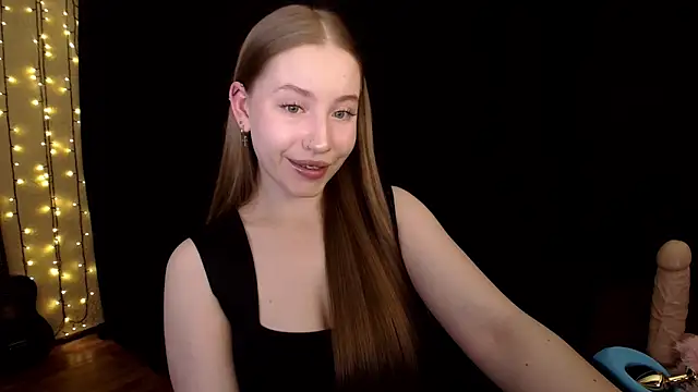 Snapshot of SindiWatsoon chatting on 11-04-25, 12:15 SindiWatsoon online show from 11-04-25, 12:15