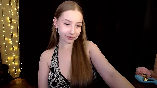 Snapshot of SindiWatsoon chatting on 11-20-25, 03:12 SindiWatsoon online show from 11-20-25, 03:12