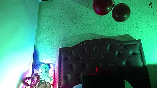 Snapshot of luly_pink chatting on 02-19-26, 02:40 luly pink online show from 02-19-26, 02:40