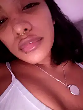 Snapshot of VictoireFeller chatting on 10-26-25, 03:56 VictoireFeller online show from 10-26-25, 03:56