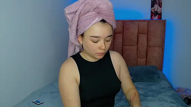 nahia  2 online show from 10-29-25, 09:16