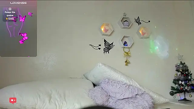 christal cutee online show from 12-15-24, 05:34