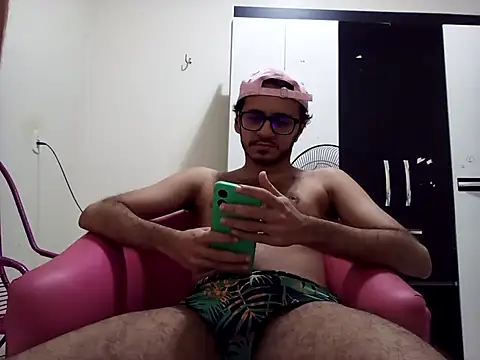 Snapshot of NerdJunior chatting on 12-31-24, 02:08 NerdJunior online show from 12-31-24, 02:08