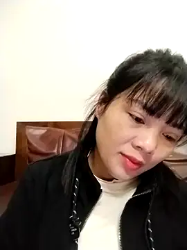 Snapshot of Lady-big91 chatting on 10-24-25, 02:52 Lady-big91 online show from 10-24-25, 02:52