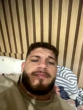 Snapshot of Dedel199 chatting on 12-18-25, 01:11 Dedel199 online show from 12-18-25, 01:11