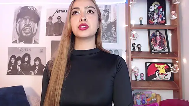 Snapshot of Meowlody chatting on 12-16-24, 04:38 Meowlody online show from 12-16-24, 04:38