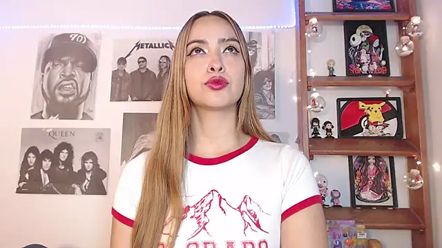 Snapshot of Meowlody chatting on 02-05-25, 12:42 Meowlody online show from 02-05-25, 12:42