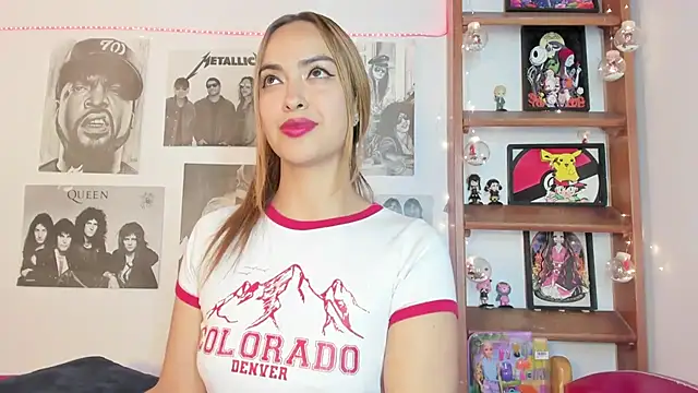 Snapshot of Meowlody chatting on 03-23-25, 05:43 Meowlody online show from 03-23-25, 05:43