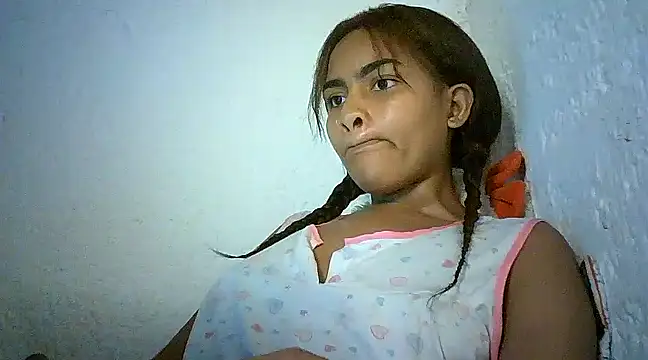 Bellabeltrann online show from 01-18-25, 11:54