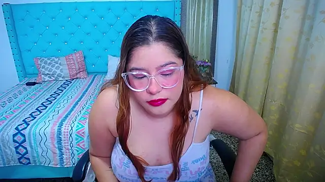 Snapshot of littleflower4you chatting on 09-13-25, 12:27 littleflower4you online show from 09-13-25, 12:27