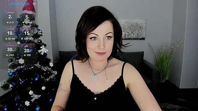 Emily Midlton online show from 12-28-24, 04:30