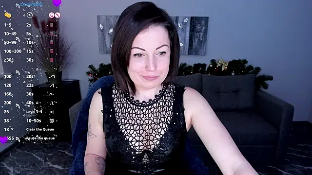 Emily Midlton online show from 01-07-25, 07:31