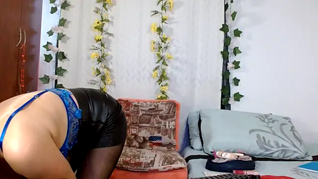 cattaleya1476 online show from 02-03-25, 06:49