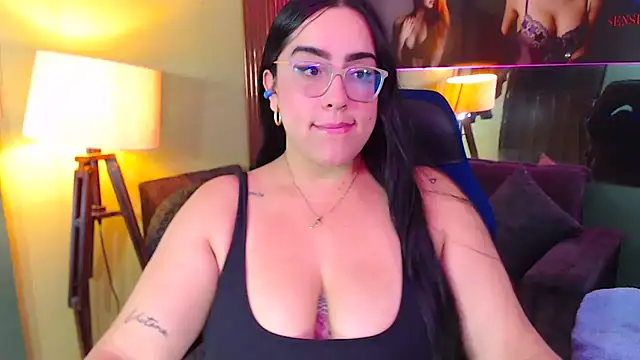 Snapshot of Sofiia_davis23 chatting on 10-23-25, 01:21 Sofiia davis23 online show from 10-23-25, 01:21